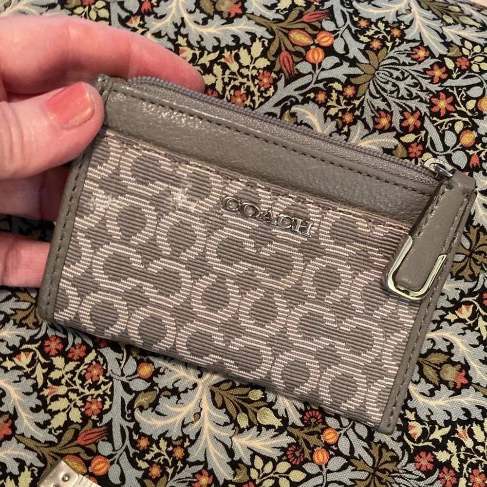 Coach Gray Signature Zip Card Case with Metallic Logo - Picture 4 of 5